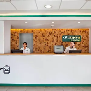 Express Junior By Marriott Altabrisa Merida